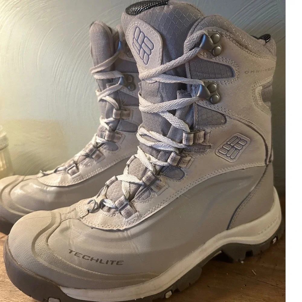 Columbia techlit Omni-heat , size 10